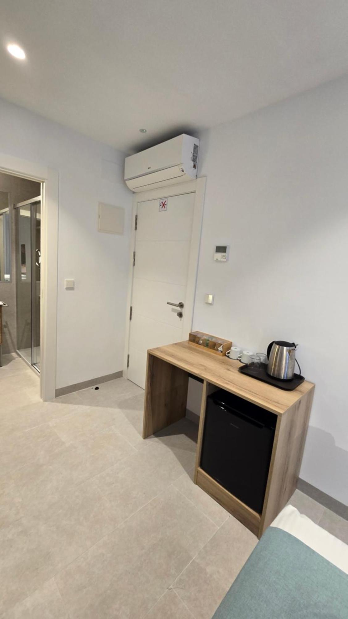 Hostal Rambla 24 By Holihome アリカンテ エクステリア 写真