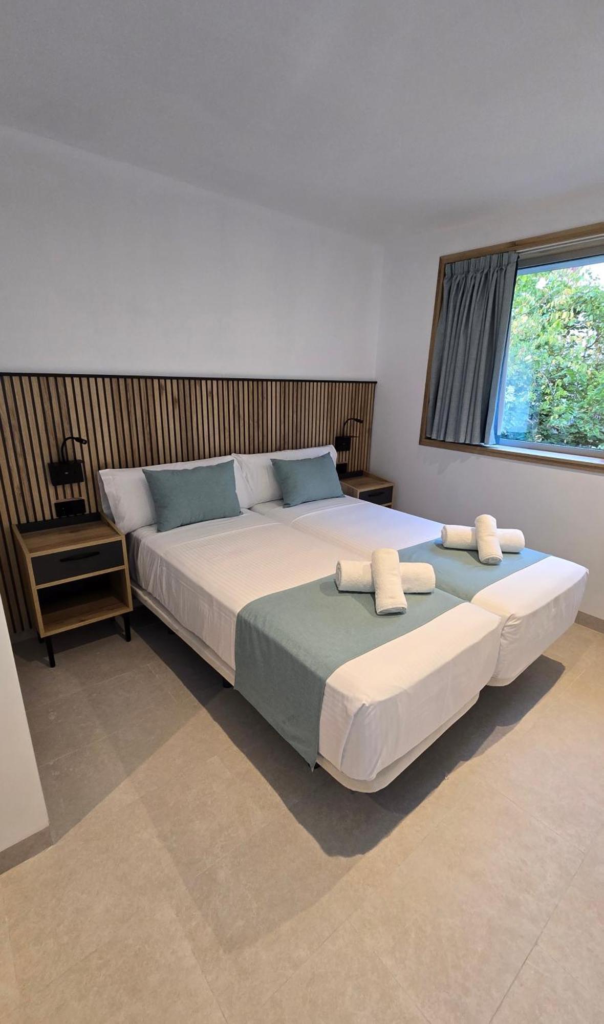 Hostal Rambla 24 By Holihome アリカンテ エクステリア 写真