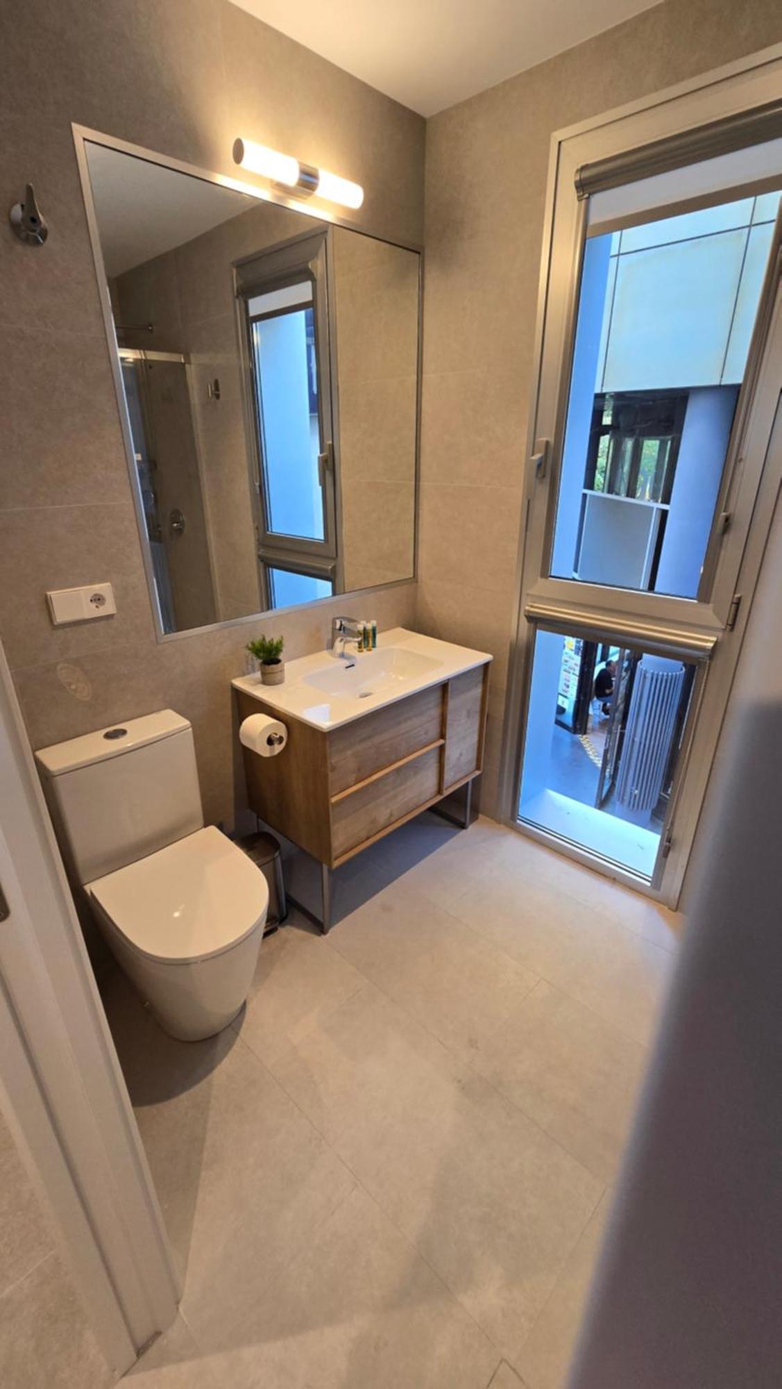 Hostal Rambla 24 By Holihome アリカンテ エクステリア 写真