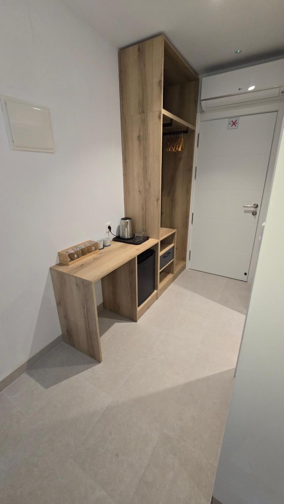 Hostal Rambla 24 By Holihome アリカンテ エクステリア 写真