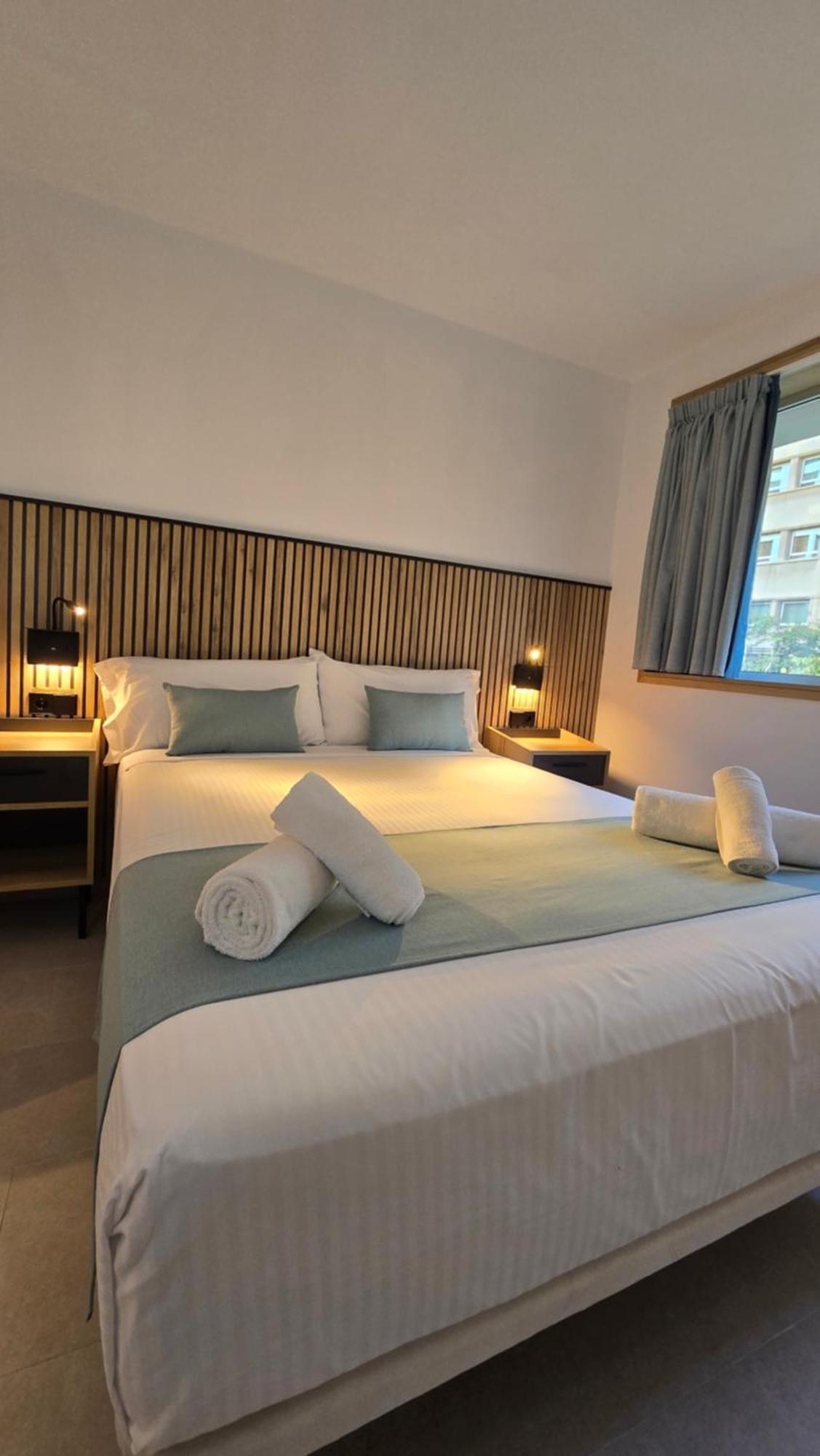 Hostal Rambla 24 By Holihome アリカンテ エクステリア 写真